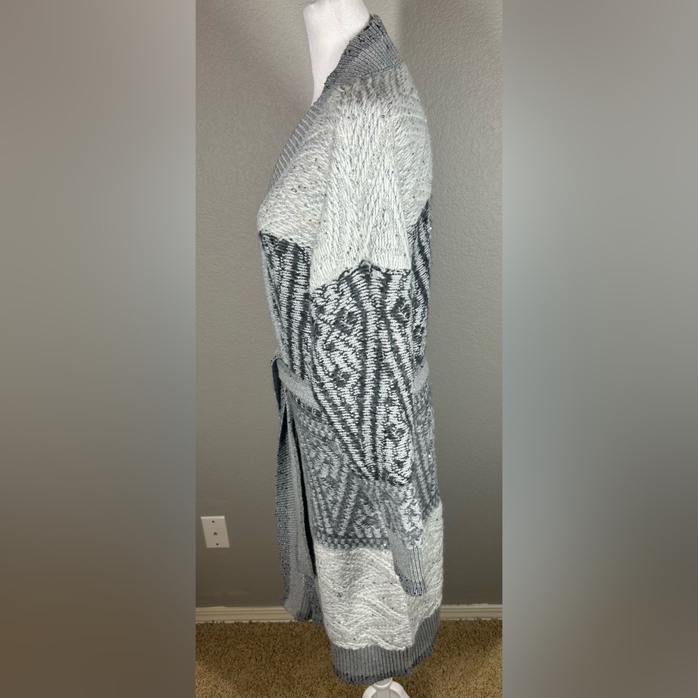 WHBM Gray White Sequin Cover Up Cardigan Sweater Coat Fair Isle Nordic Size M - Picture 8 of 15